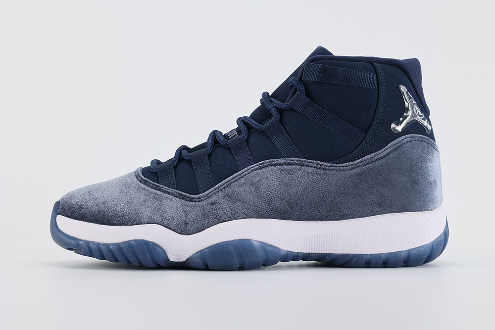 Air Jordan 11 Retro 'Midnight Navy Velvet' Replica