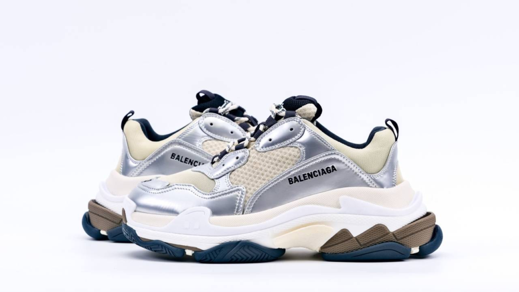 Balenciaga Triple s Beige Silver Replica