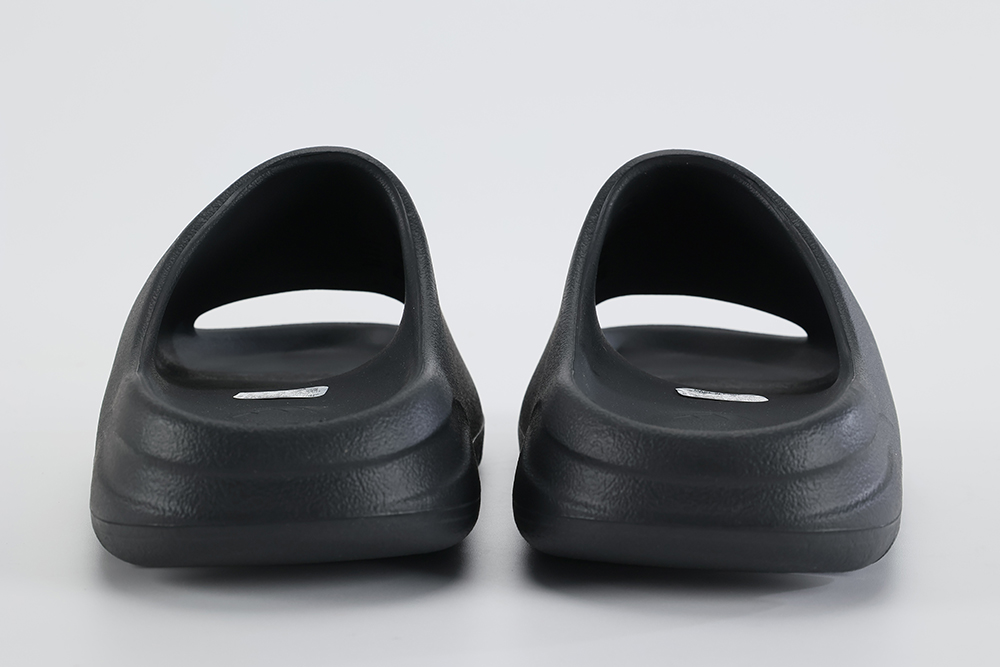 Yeezy Slides 'Onyx' Replica