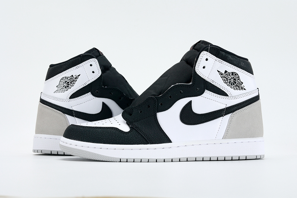 Air Jordan 1 Retro High OG 'Stage Haze' replica