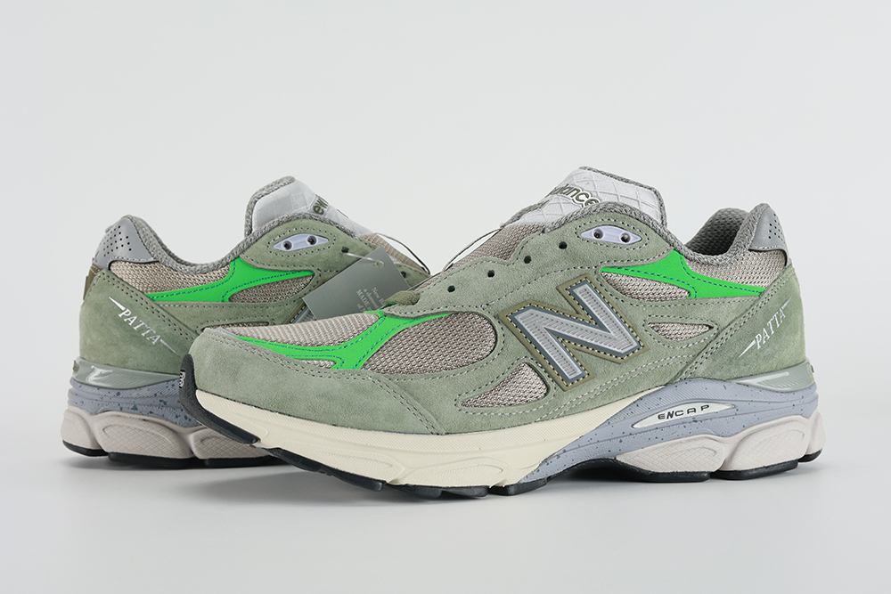 Patta x 990v3 'Keep Your Family Close' Replica