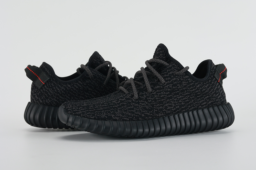 Yeezy Boost 350 'Pirate Black' 2022 Replica