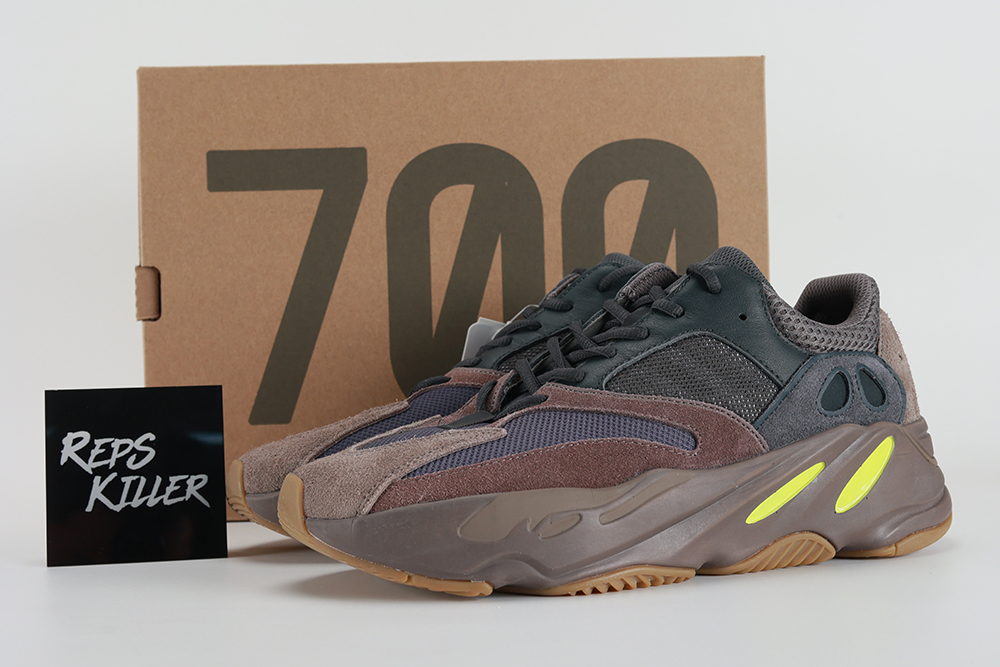 Yeezy Boost 700 Mauve Replica